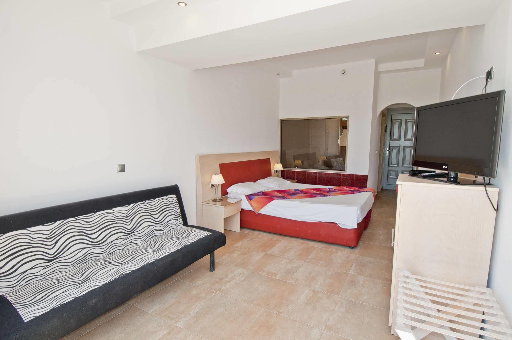 Kolymbia Bay Art Boutique Hotel - Adults Only Exterior foto